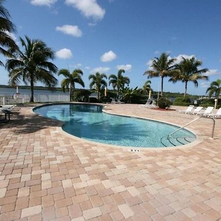 Boca Ciega Resort By Travel Resort Services Sankt Petersburg Exterior foto